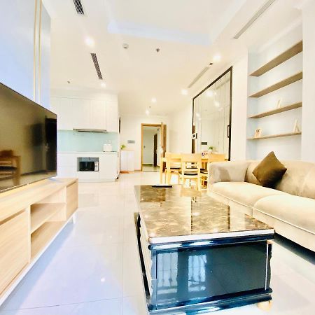 Landmark - Homes By Christine Ho Şi Min Exterior foto