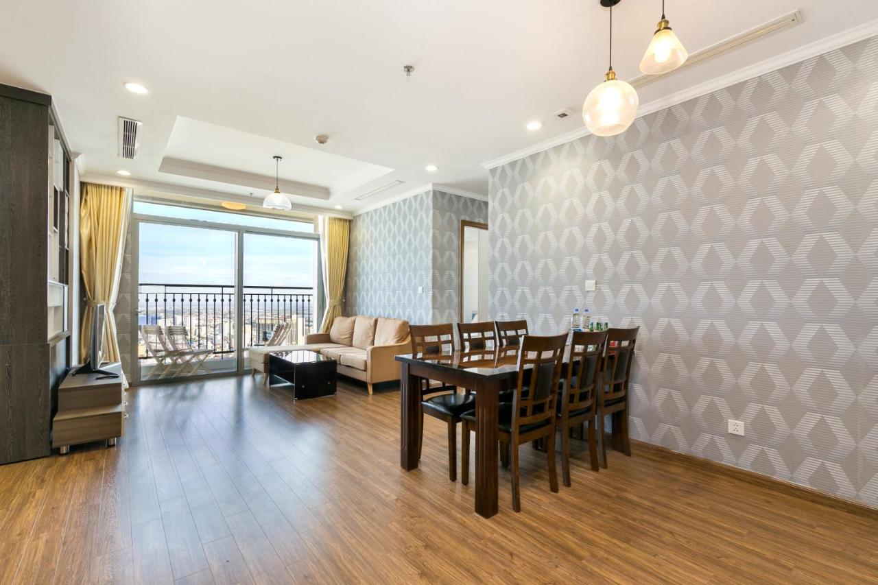 Landmark - Homes By Christine Ho Şi Min Exterior foto